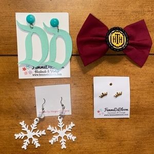 Small shop Disney inspired earrings.3d printed Snowflakes, crowns,”D” & hair bow